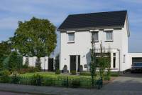 Woning Leeuwerikstraat 10 Mill