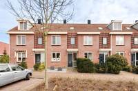 Woning Baars 15 Hendrik-Ido-Ambacht