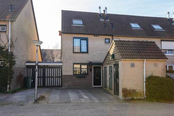 Woning Madelief 19 Hoogvliet Rotterdam
