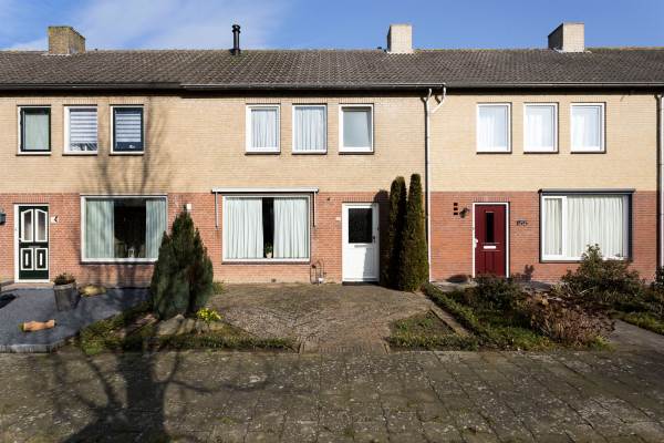 Woning Hertogshoef 156 Raamsdonksveer