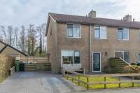 Woning Julianastrjitte 23 Metslawier