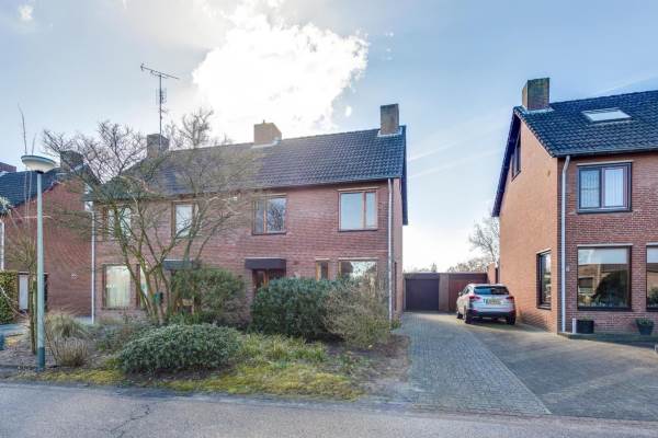 Woning Brugstraat 17 Roggel