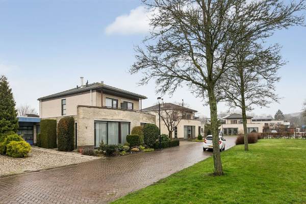 Woning Burgemeester Beelaertspark 30 Dordrecht