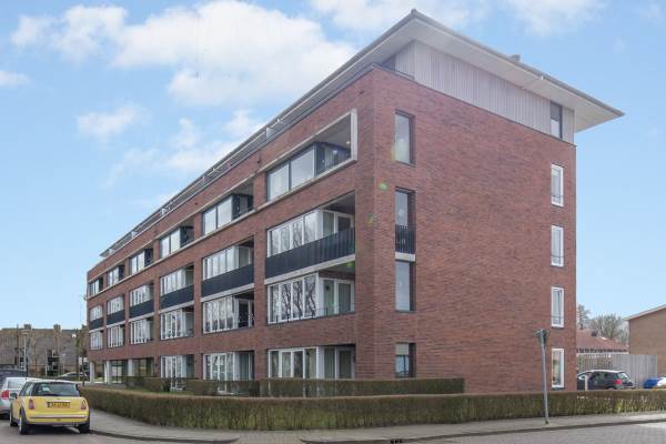 Woning Bernhardlaan 1 Groningen