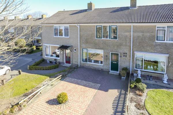 Woning Vikarijbuorren 37 Minnertsga