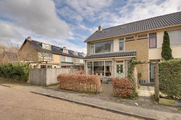 Woning Bachstraat 23 Castricum