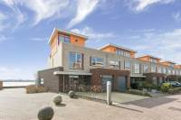 Woning Van Zoestkade 18 Lekkerkerk