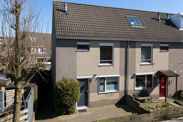 Woning K.P.C. de Bazelstraat 30 Amersfoort