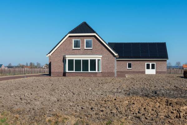 Woning Broekstraat 1 Valburg