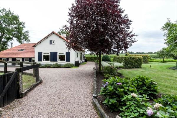Woning Spechtstraat 10 Mill