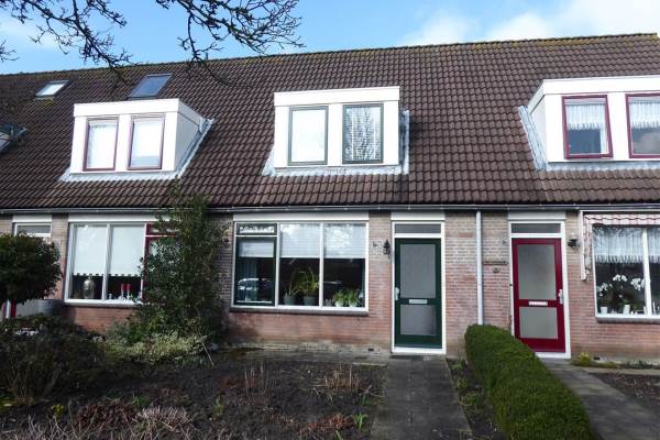 Woning Smidsloot 13 Tuitjenhorn