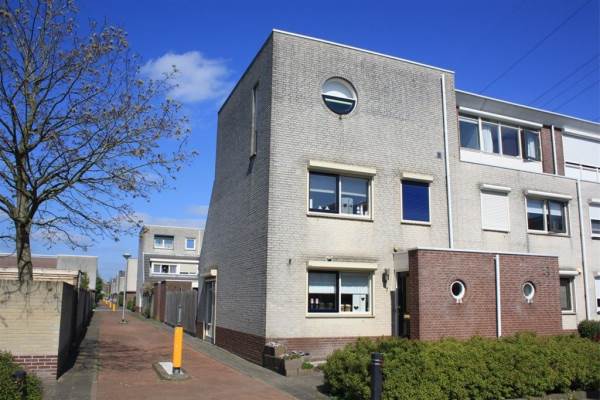 Woning Buitenaf 7 Sliedrecht