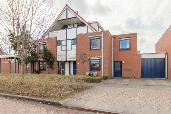Woning Max Takstraat 3 Almere