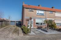 Woning Gravin Anna van Burenstraat 21 Zuid-Beijerland