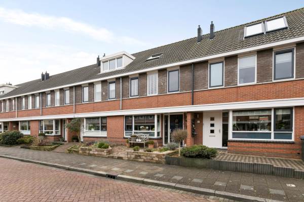 Woning Largostraat 4 Hellevoetsluis