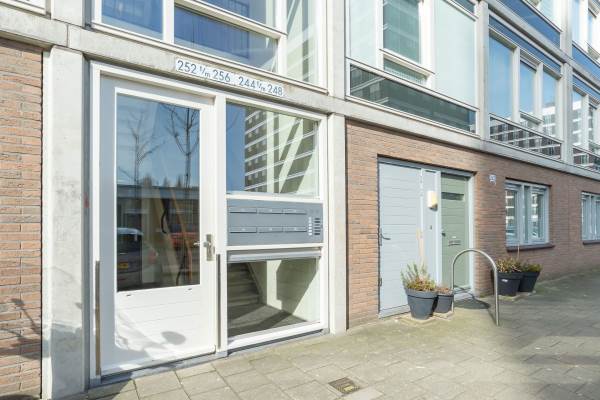 Woning Ekingenstraat 254 Amsterdam