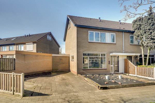 Woning Borg Ewsum 2 Almelo