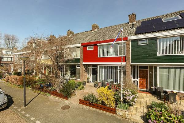 Woning Neuhuyslaan 11 Maassluis