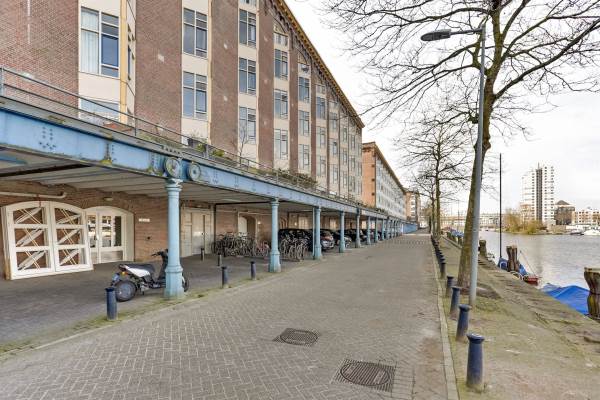 Woning Zeeburgerkade 584 Amsterdam