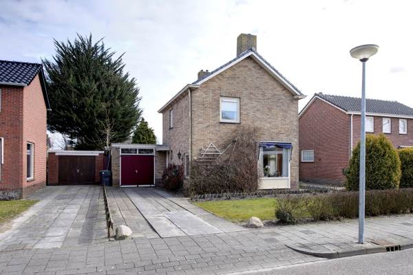 Woning M.J. Bultenastraat 15 Uithuizen