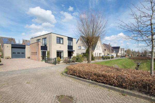 Woning Voorsteven 18 Etten-Leur - Oozo.nl