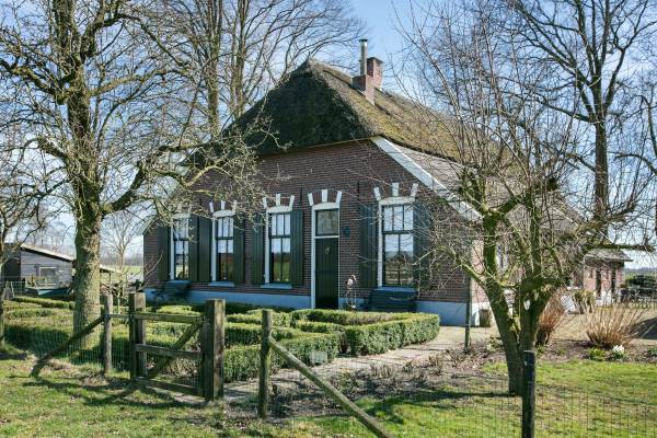 Woning Doorlopendedijk 2 Holten