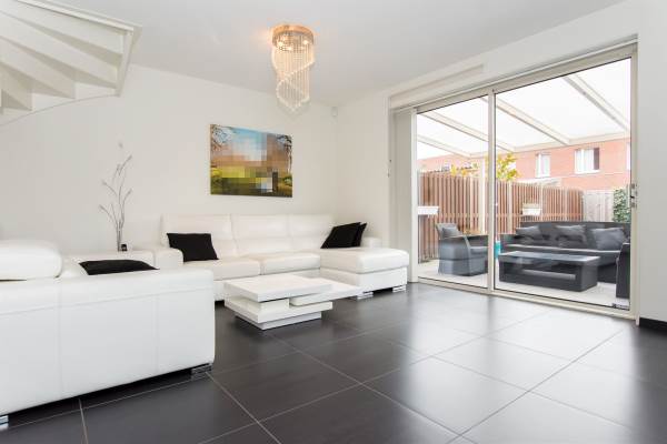 Woning Zuidlarenstraat 145 Den Haag