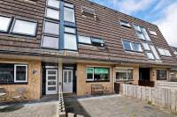 Woning Strandschelpenbank 4 Leiden