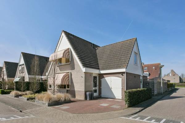 Woning Michiel de Ruyterstraat 4 Hellevoetsluis