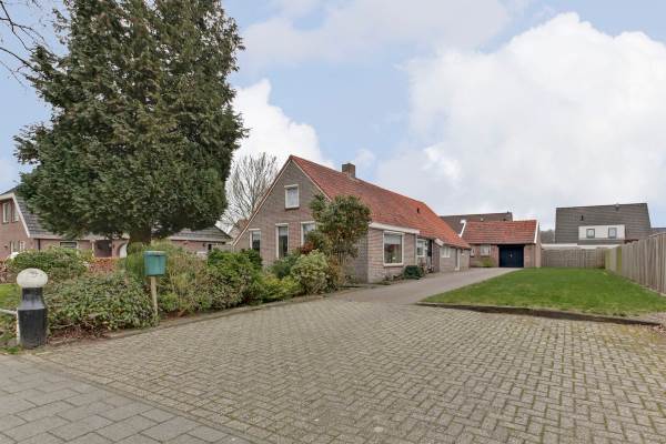 Woning Carstensdijk 57 Elim