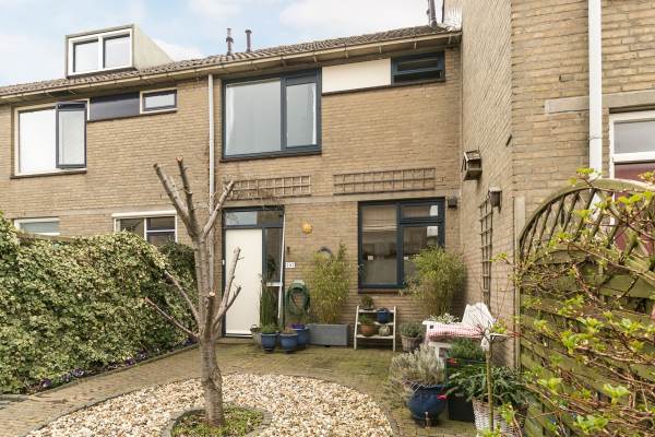 Woning Baarsveen 207 Spijkenisse