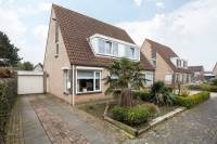 Woning Leeuwerikstraat 38 Fijnaart