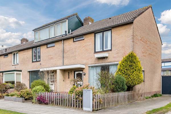 Woning Lijsterbeslaan 11 Hoogland