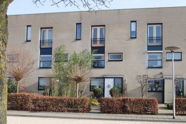 Woning Esbjergstraat 16 Hengelo