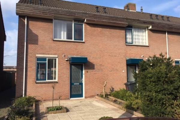 Woning Zandeveltweg 8 's-Gravenzande