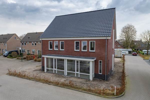 Woning Leeuwenbergweg, bouwnummer 02 Loenen