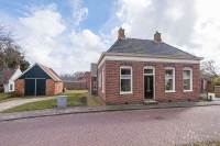 Woning Kerkbuurt 10 Eenrum