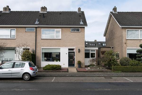 Woning Aart van der Leeuwstraat 15 Hengelo