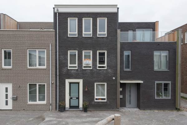 Woning Amaterasuhof 19 Almere