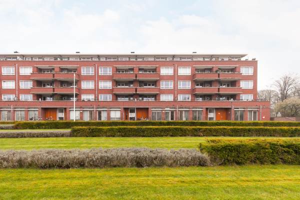 Woning Van Hogenhoucklaan 95 Den Haag