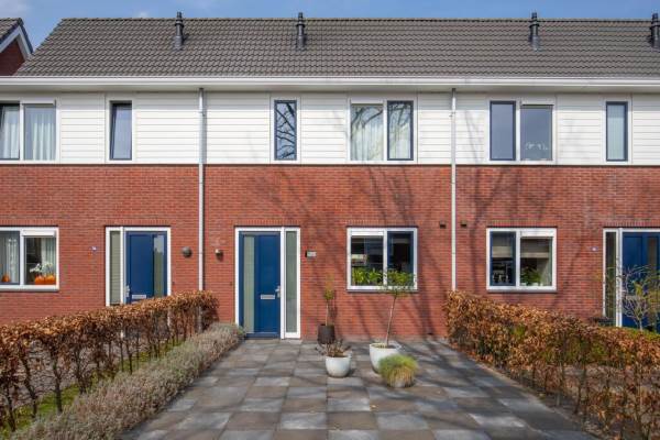 Woning Julianastraat 92 Vroomshoop