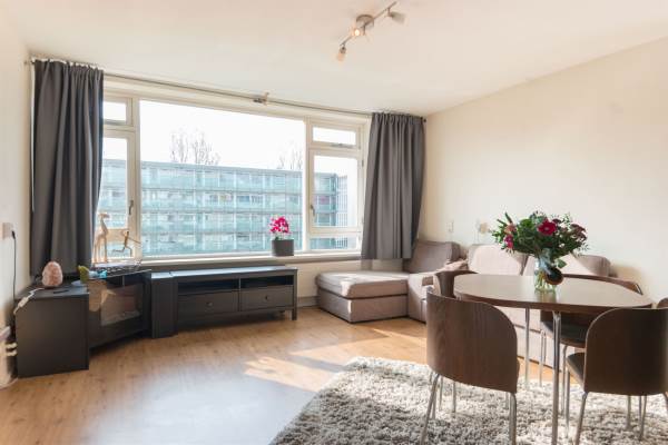 Woning Gravin Juliana van Stolberglaan 226 Leidschendam