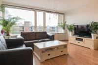 Woning Burgemeester Caan van Necklaan 344 Leidschendam