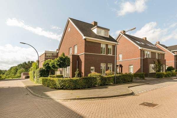 Woning Dagpauwoog 1 Oosterhout Nb