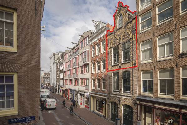 Woning Nieuwe Hoogstraat 17 Amsterdam