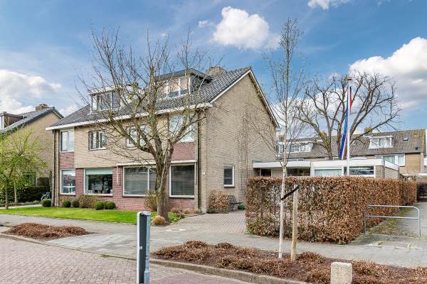 Woning Burgemeester van Baaklaan 22 Wilnis