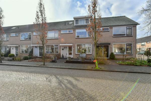 Woning Burgemeester Verstegenstraat 19 Westzaan
