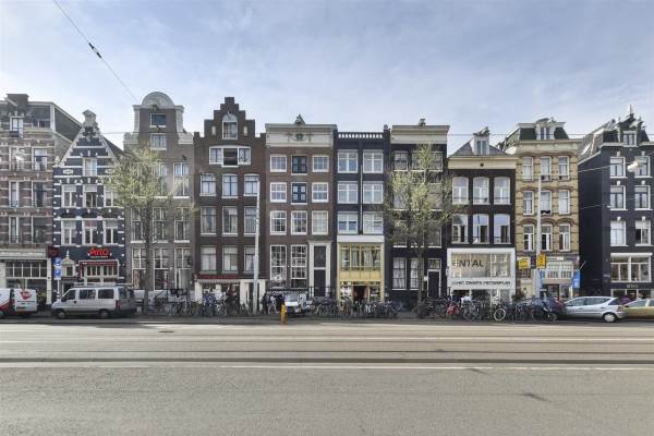 Woning Nieuwezijds Voorburgwal 152 Amsterdam