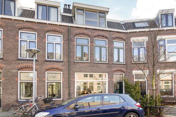 Woning Abraham Bloemaertstraat 11 Utrecht