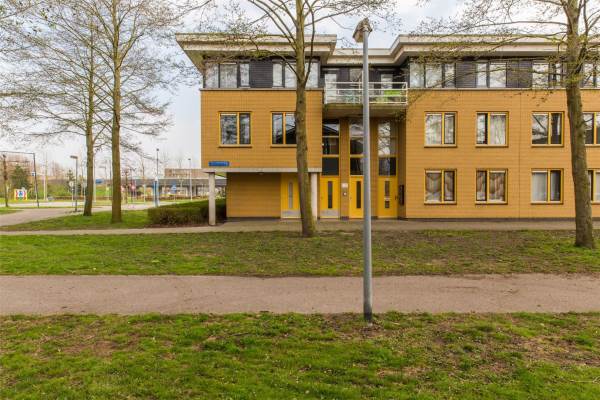 Woning Voorjaarstraat 51 Almere